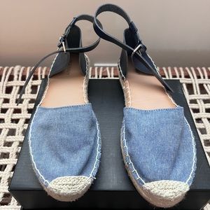 Espadrille sandals